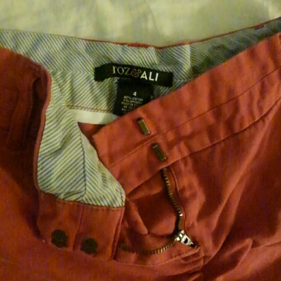 Red shorts, Roz & Ali - Picture 2 of 2